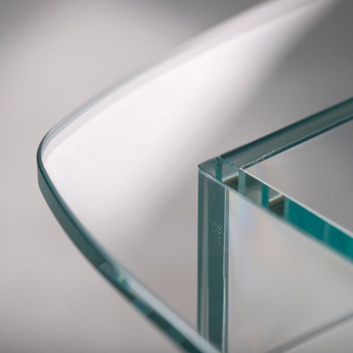 Particolare-di-incollagfgio-invisibile-realizzato-da-quidam-per-la-realizzazione-di-un-tavolino-di-design